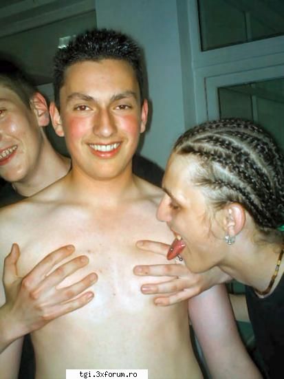 Gay ppl - Hotzu - Stuff